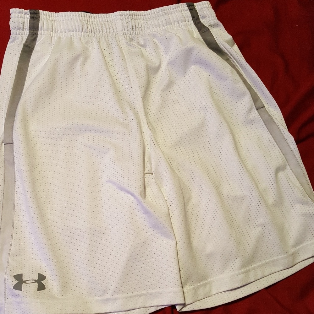 White and grey under armor shorts